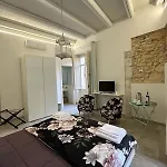 Arche Syracuse