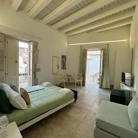 فندق مبيت وإفطار Arche سيراكوزا
