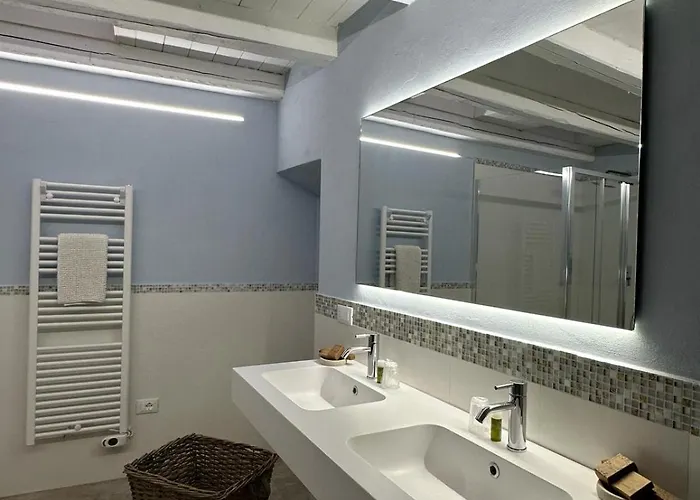 Arche Bed & Breakfast Syracuse