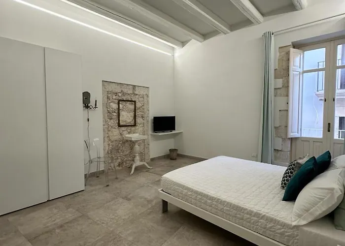 Arche Syracuse